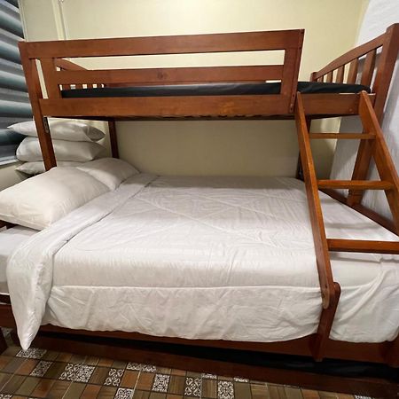 Shayah Homestay Порт-Диксон Экстерьер фото