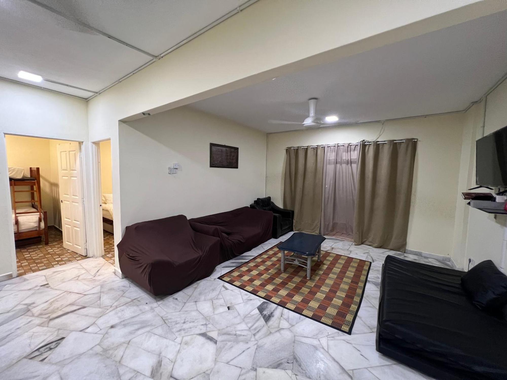 Shayah Homestay Порт-Диксон Экстерьер фото