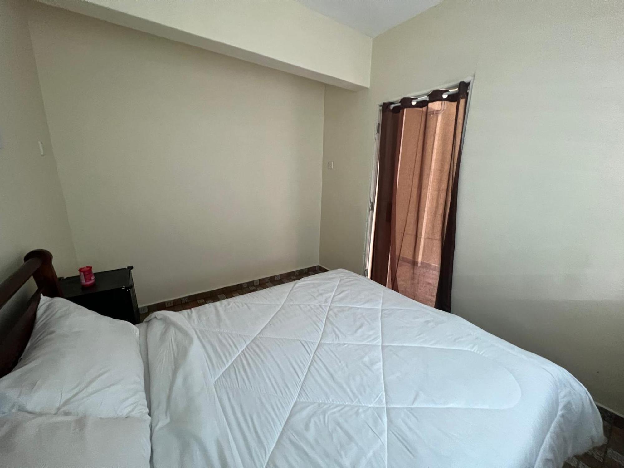 Shayah Homestay Порт-Диксон Экстерьер фото